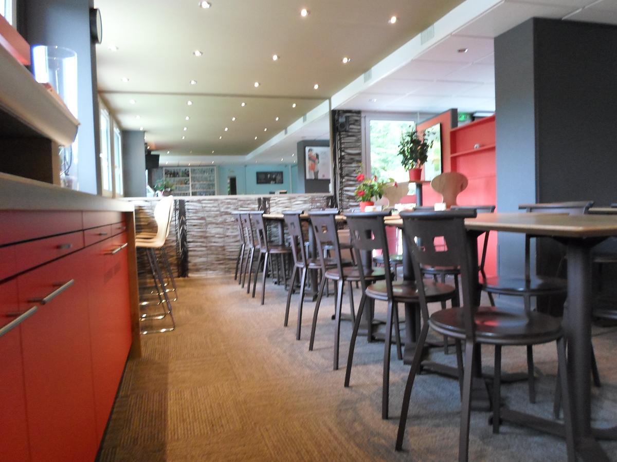 Ibis Les Etangs Des Moines Hotell Fourmies Exteriör bild